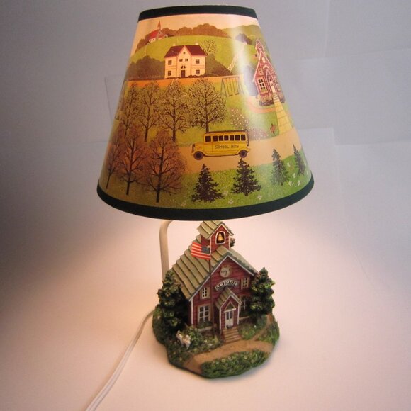 Susan Winget Red Schoolhouse Desktop Lamp - Used - Tested - Works - Picture 1 of 14